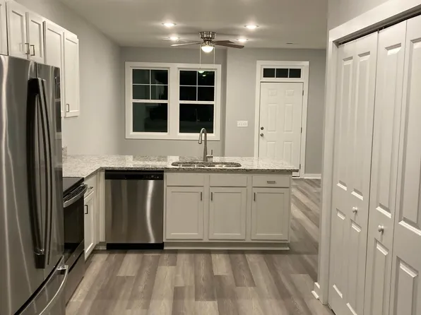 262 Sandy Cove Ln, Sneads Ferry, NC 28460