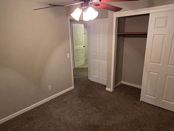 2nd image of 400-416 S Pennsylvania St #406