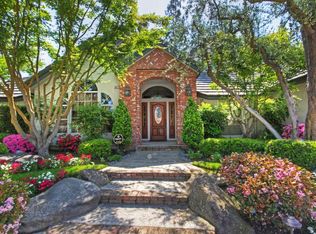 9472 N Madison Ridge Rd, Fresno, CA 93720