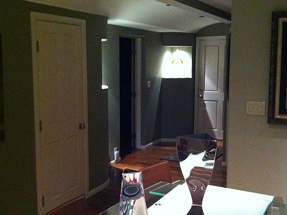 5th image of 110 Termino Ave Unit 304