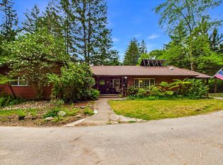292 Sewell Dr, Weott, CA 95571