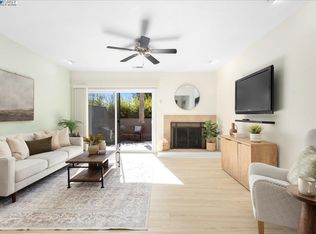 1096 Azalea Rd, Hayward, CA