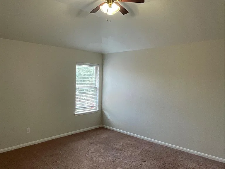 10022 Western Pine Trl — Photo 27