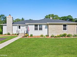 4417 Greenwood Rd, Woodstock, IL 60098