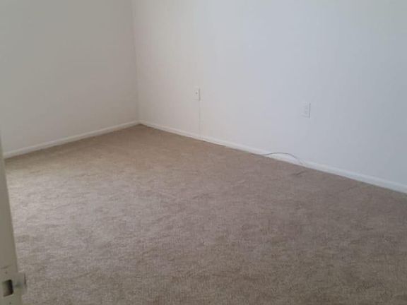 5th image of 9926 Haldeman Ave #1