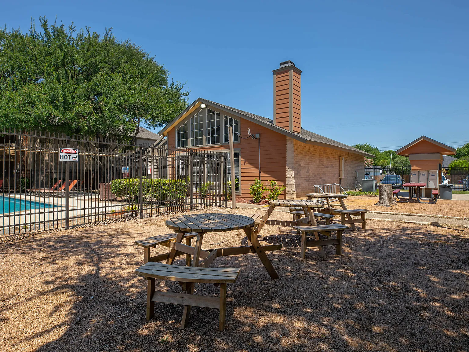 Timber Ridge Apartments — Photo 4