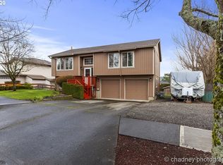 2416 SW Corbeth Ln, Troutdale, OR