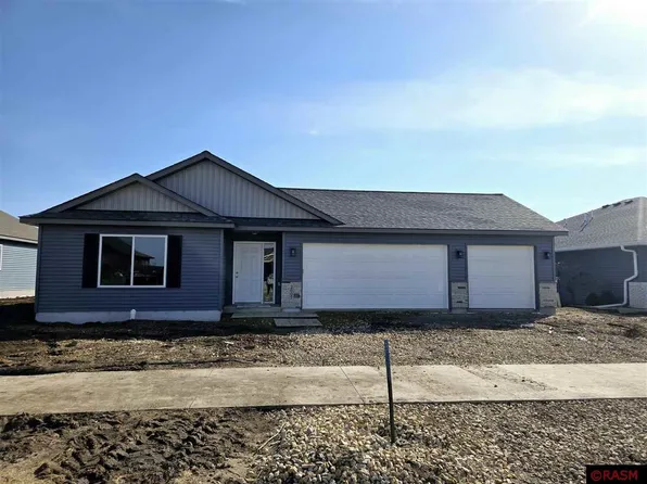 2007 Essler Dr, Saint Peter, MN 56082