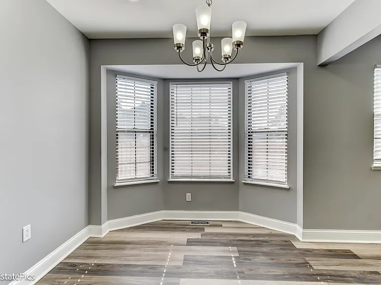 43449 W Arbor Way Dr #200 — Photo 8