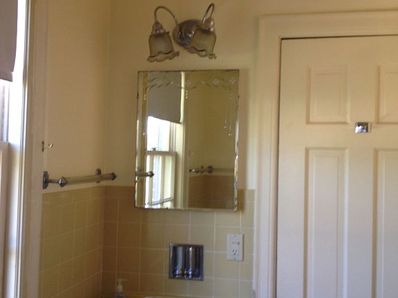 Shared Full Bath Sink