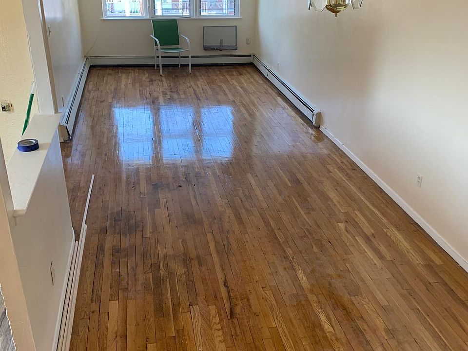 1st image of 9506 Schenck St #2