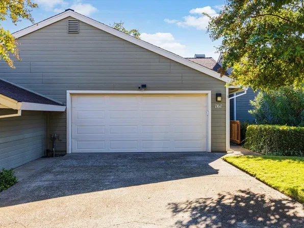 161 Valley Oak Dr #15, Roseville, CA 95678