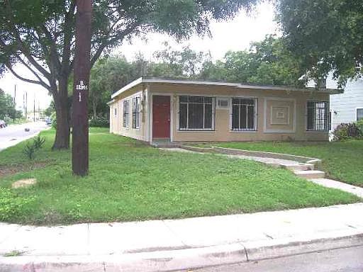 1st image of 1039 GROSVENOR BLVD
