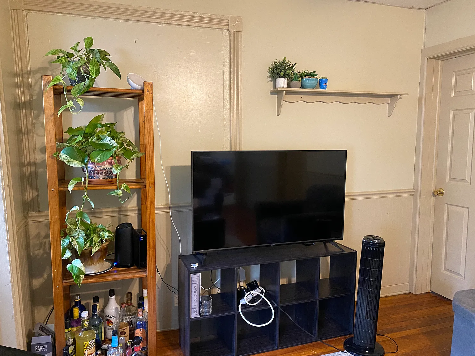 2 bed, 1000 sqft, $1,500 — Photo 2