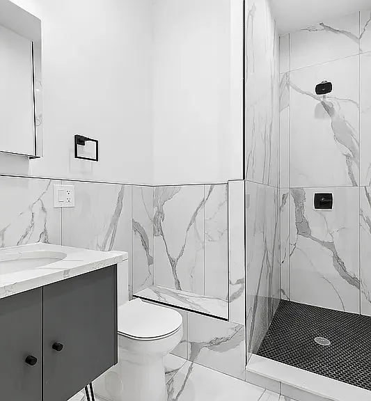 162 Cornelia St #2 — Photo 8