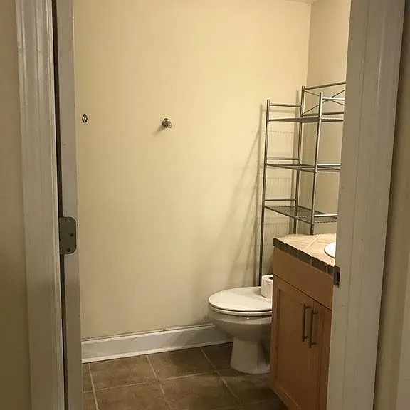 1055 Baxter St #408 — Photo 9