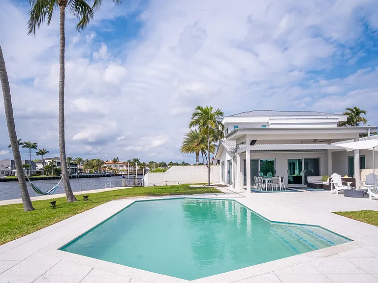 35 Castle Harbor Isle — Photo 26