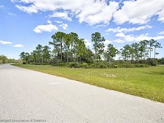 4th image of 3032 Woodland Creek Trl