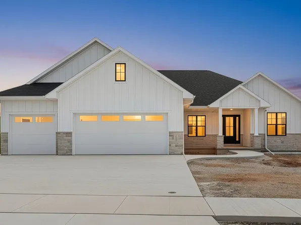 4957 Big Sky Pass, De Pere, WI 54115