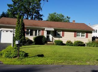 9 Travers St, Hudson, NH 03051