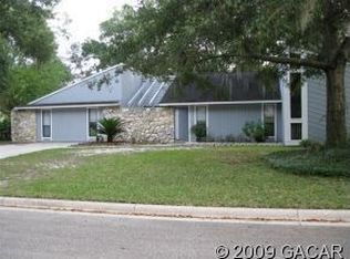 7607 SW 5th Pl, Gainesville, FL 32607