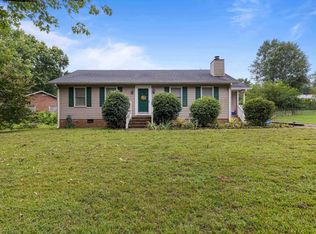 3 Timber Creek Ct, Taylors, SC 29687