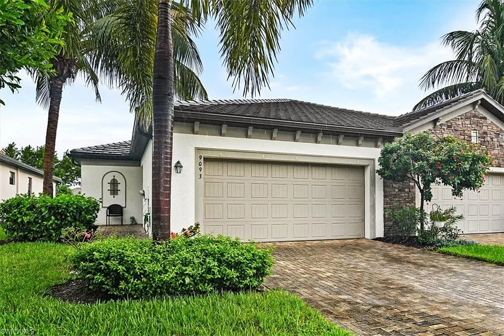 3 bed, 2.0 bath, 1600 sqft, $3,000 — Photo 1