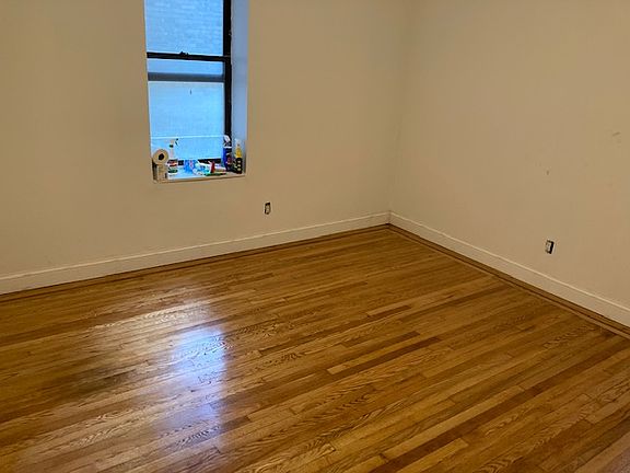 4th image of 43-10 44th St #44