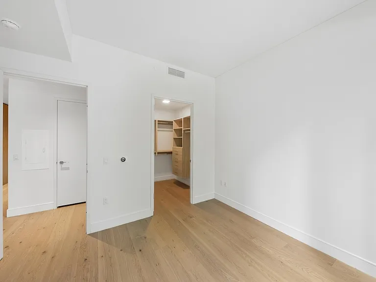 312 W 43rd St #2B — Photo 5