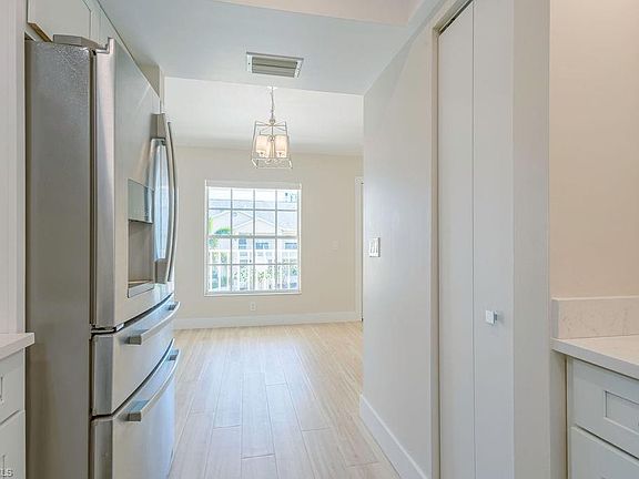 2nd image of 773 Wiggins Lake DR #205