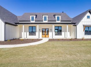 756 Glade Park Ct, Azle, TX 76020