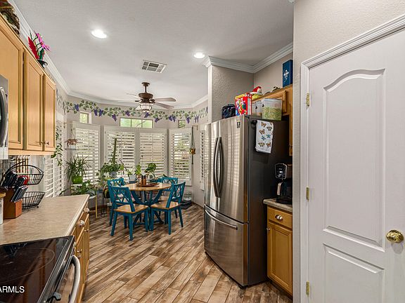 5th image of 8407 E EDGEWOOD Avenue