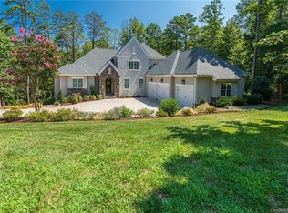 156 Polpis Dr, Mooresville, NC 28117