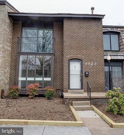 1st image of 4923 Casimir St
