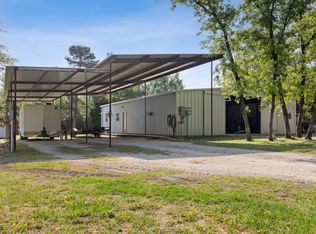 3913 County Road 235, Oakwood, TX 75855