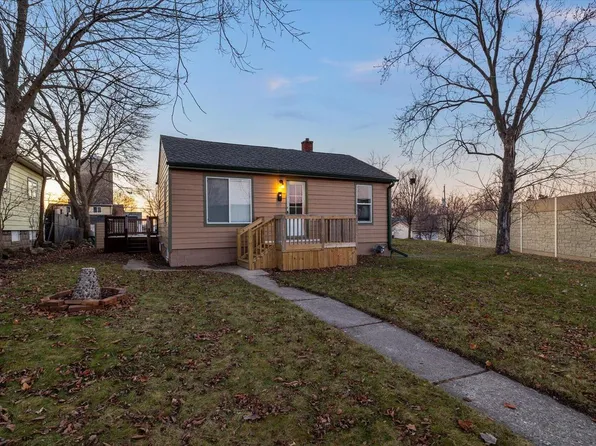 3967 South 5th STREET, Milwaukee, WI 53207