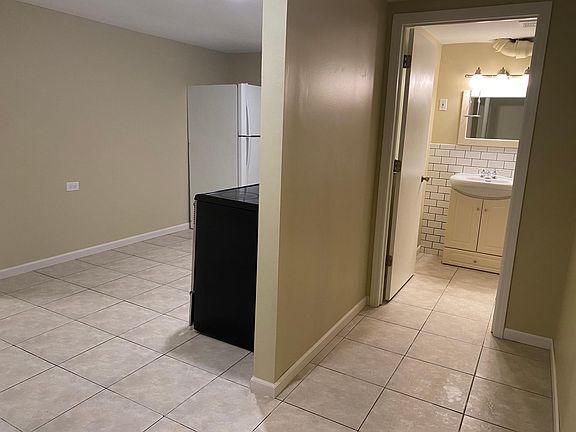4th image of 117 S Dryden Pl