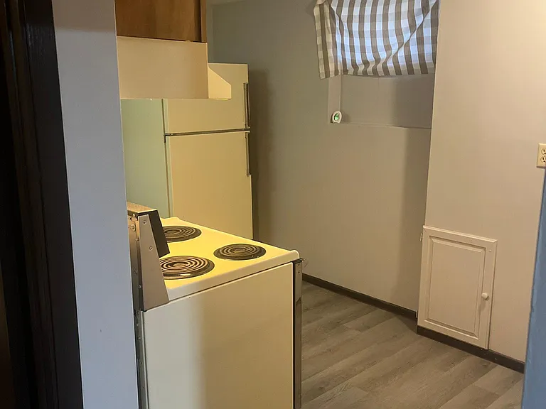 1734 Culbertson Ave #5 — Photo 9