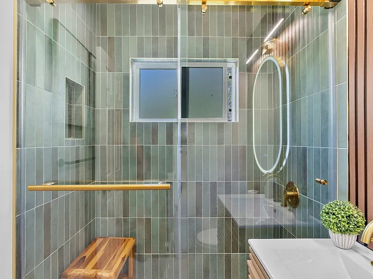 W Brookes Ave — Photo 23