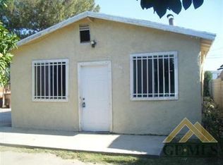 1716 Padre St, Bakersfield, CA 93307