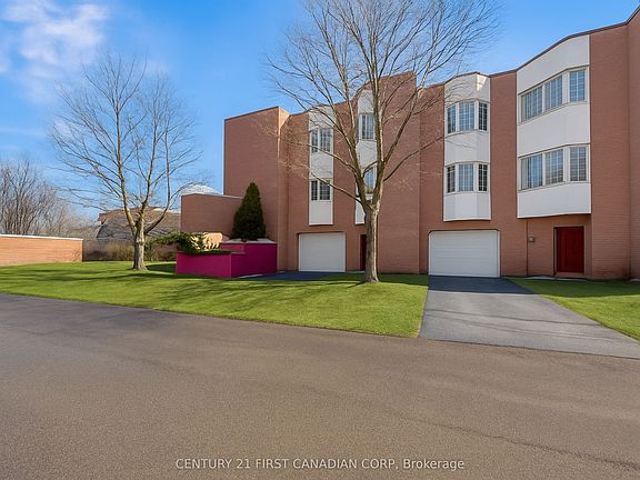 2nd image of 703 Windermere Rd #3