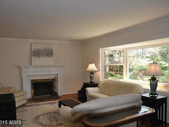 5th image of 9212 Saint Marks Pl