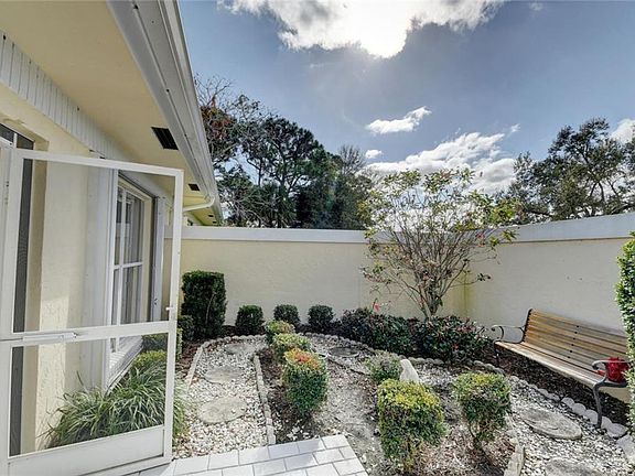 5th image of 2563 SW Brookwood Ln