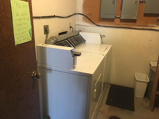 2nd image of 1109 17th St N APT 2