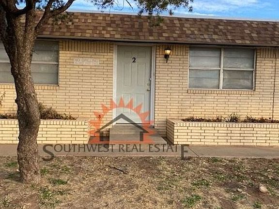 3rd image of 1000 Fairmont Ct #2