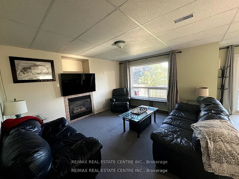 22 Lawton Ct — Photo 11