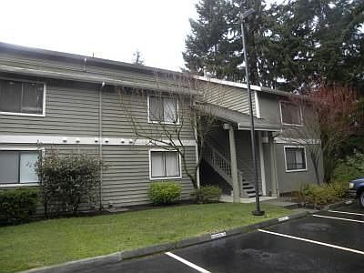 1st image of 12604 NE 119th St #6