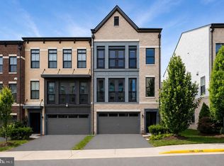 42297 Crawford Ter, Ashburn, VA 20148