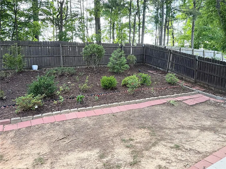 4306 Suwanee Brook Ct #A — Photo 10