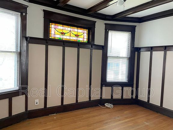 3rd image of 717 Myrtle Ave #2